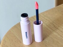 【SNSで話題】本当に“バストトップ”が桃色になるの？ 噂の「マツキヨ」商品を女ライターが実践！ドキドキ…