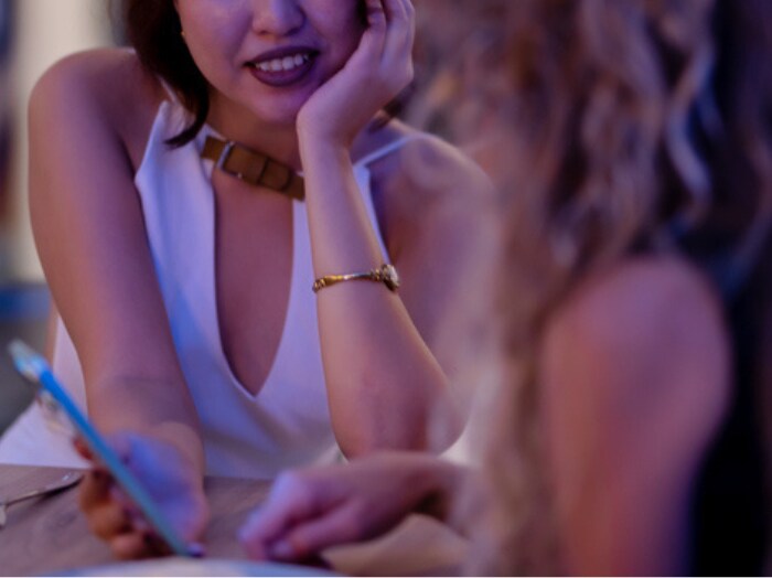 【2025年人気記事】「あの子、消されたらしいよ」“噂”が立った瞬間、表舞台には戻れない。芸能界に漂う“沈黙のルール”