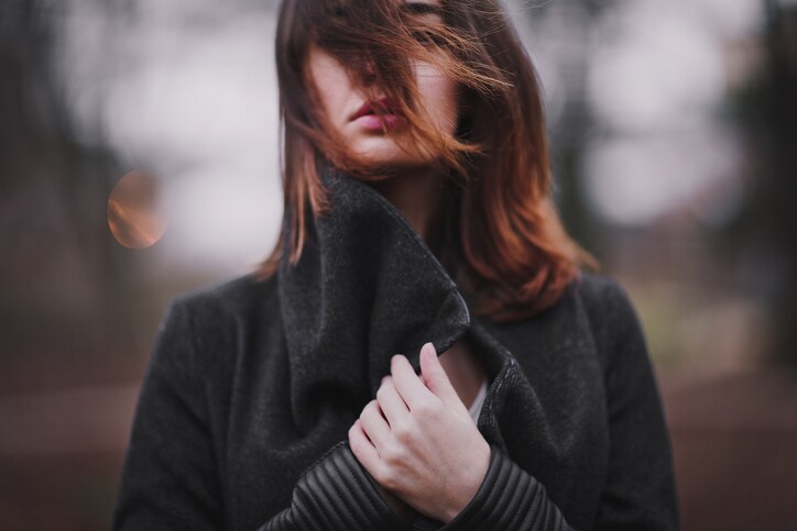 今思えばDVだった？ 避妊を拒否、養うからと退職させる…彼からの“密かな暴力”に気付いて！