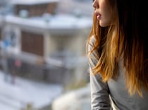 「こんなに虚しいのは初めて」婚外恋愛は“年末年始”に病む。7歳下に振り回される42歳女の孤独