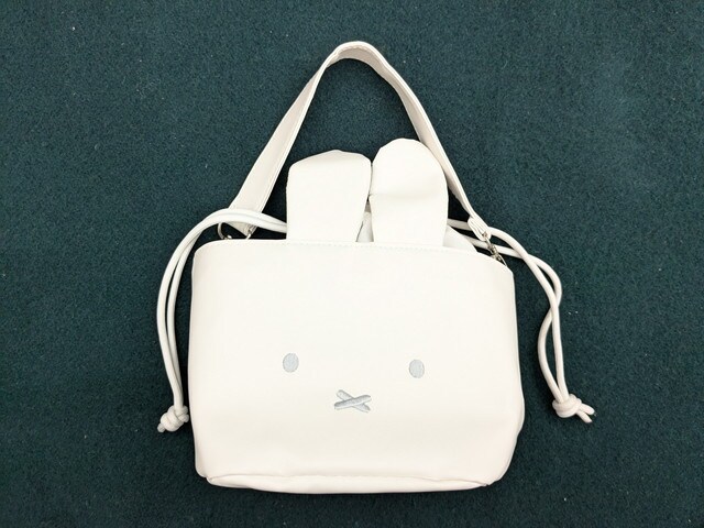 フロントにはミッフィーのお顔がデザイン