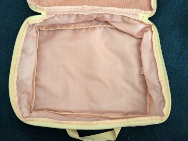 圧縮バッグ下の段