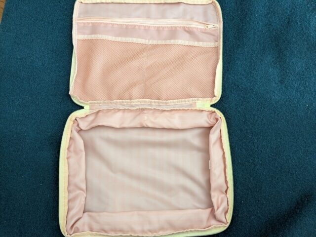 圧縮バッグ中身