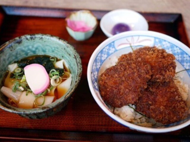 桐生名物ソースかつ丼 小うどんセット