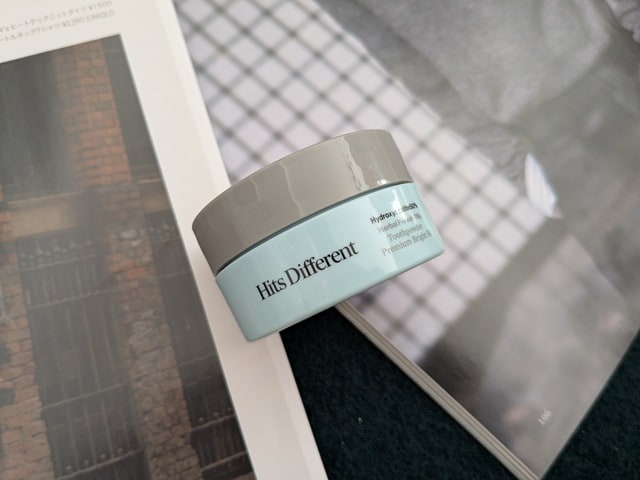 ヒッツディファレント トゥースパウダー プレミアム ブライト 50の写真