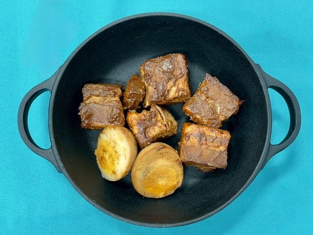 成城石井自家製 中華味噌仕立ての台湾風豚角煮