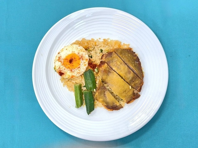 成城石井自家製 台湾風排骨(パイコー)レタス炒飯