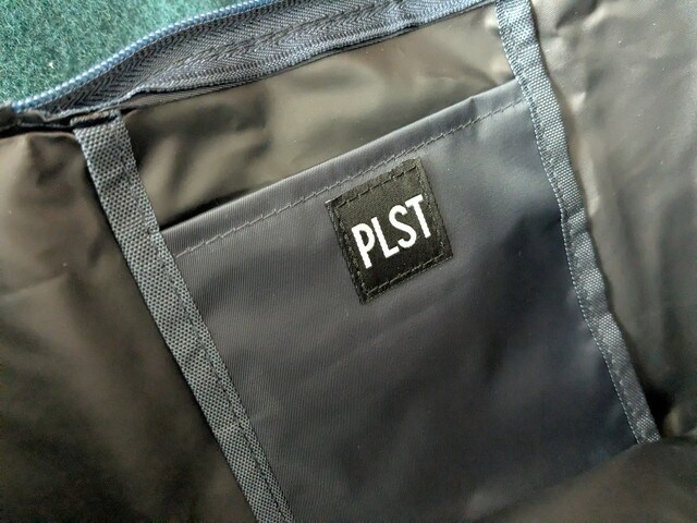 PLSTトートバッグの底マチ部分