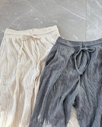 「ラクすぎて他が穿けない！」UNIQLOの“着瘦せニットパンツ”が本気で優秀♡