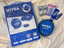 【NIVEA】青缶そっくり再現のポーチが付録♡人気スキンケアも試せる豪華セット