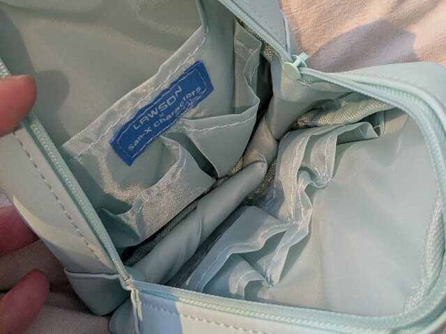 キャラポーチすみっコぐらしとかげ中