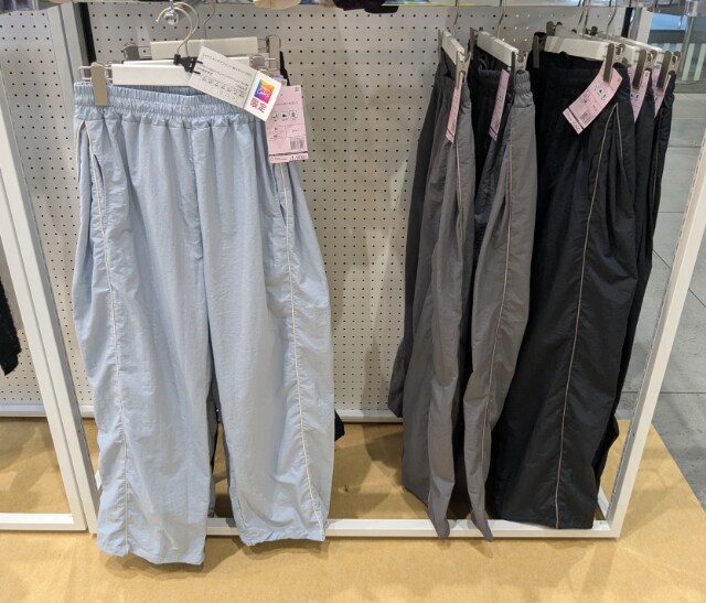 タスランラインワイドパンツ