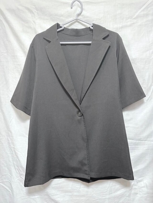 テーラードジャケット