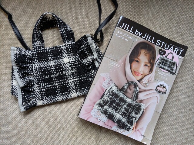 ジルスチュアートツイードフリルバッグ
BLACKver