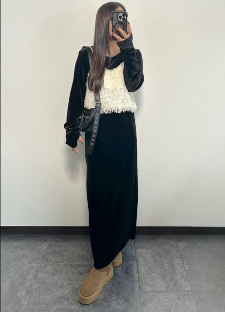 TT*ANNAベロアOPを着用したコーデ