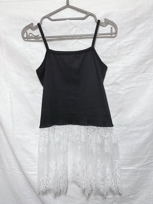 しまむら「レース切替キャミソール」