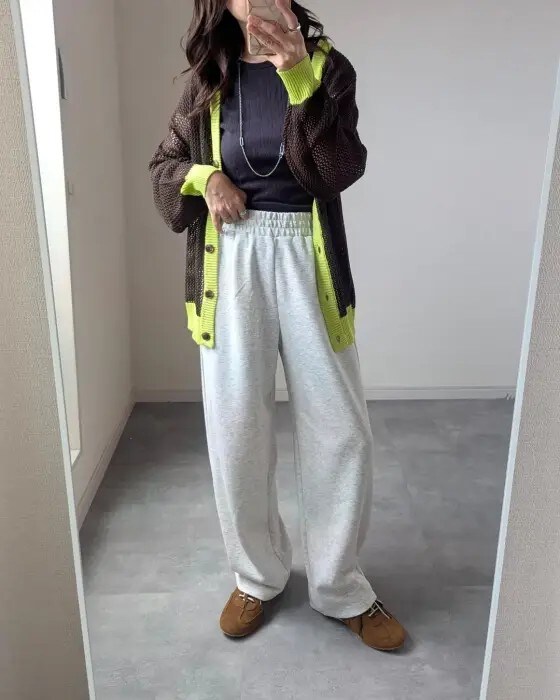 GU「ダブルシューレースフラットスニーカー」