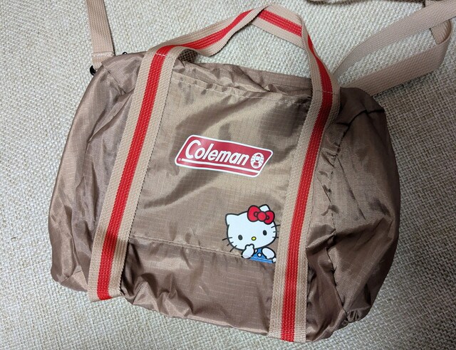 コロンとしたロールボストン型の