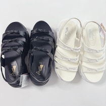 しまむら底値セールやばすぎる！110円～買える値下げシューズ10選