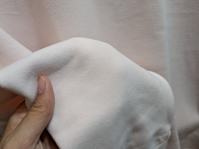 レディースメディヒール(R)ウォームトレーナーの生地感