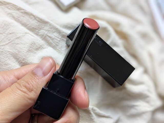 KATE リップモンスター 19番のスティック