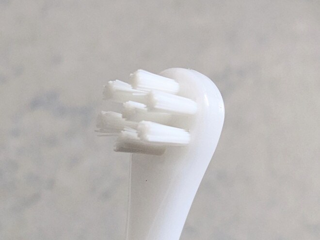 仕上げみがき用の小さめヘッド