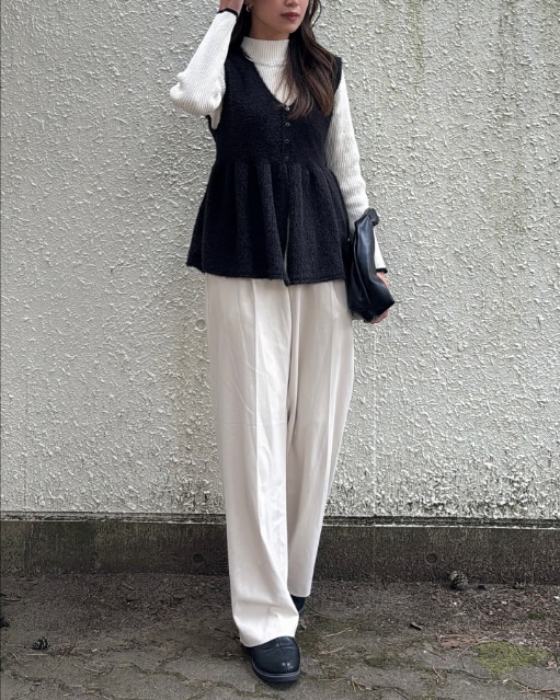 シャギーペプラムジレを着たコーデ