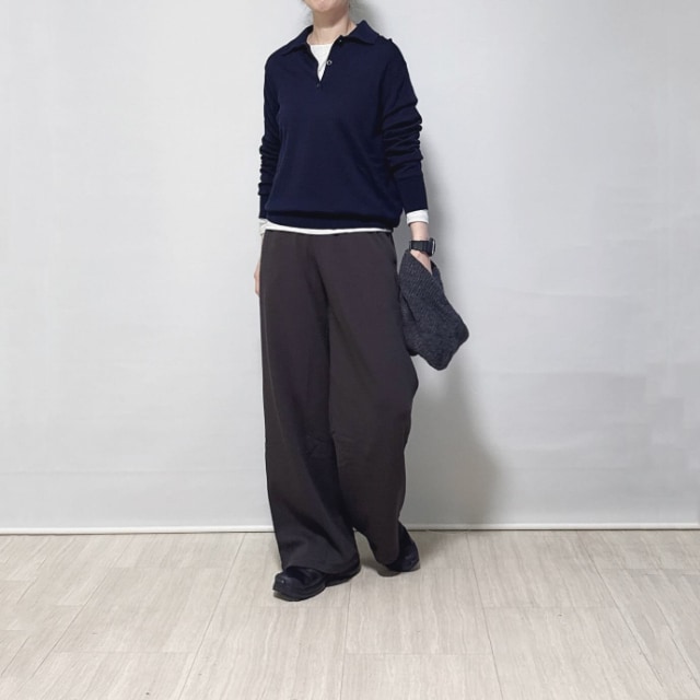 ウォームフリースストレートパンツを着たコーデ