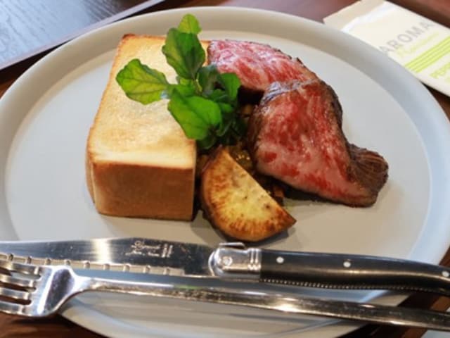 甲州牛イチボのロースト