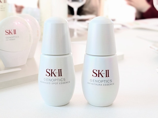 ジェノプティクス アドバンスド スポット エッセンスの写真