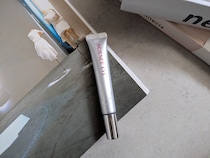 シワ・くすみ・たるみに多角的アプローチするアイクリーム「レドナ サイエンスアイ」新発売