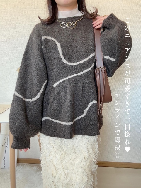 しまむらのyuna*ニュアンスニットPOを着たコーデ
