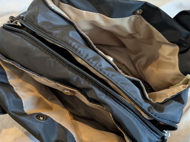 JTB完全監修3層バッグ仕切り