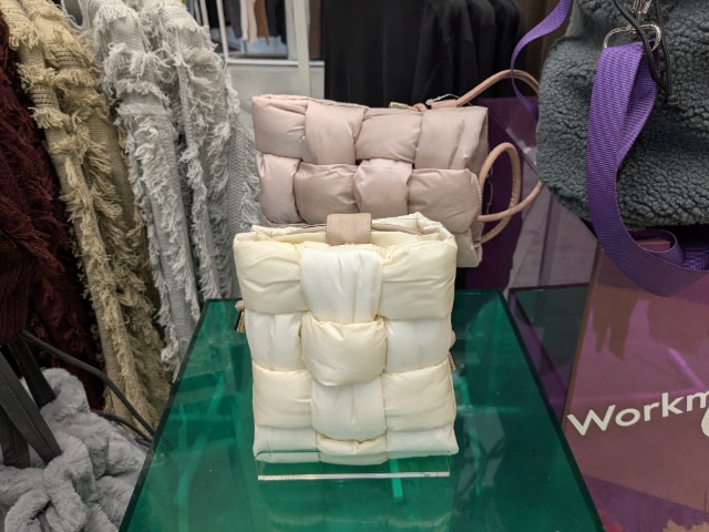 リペアテック中綿編み込みスマホ3層P