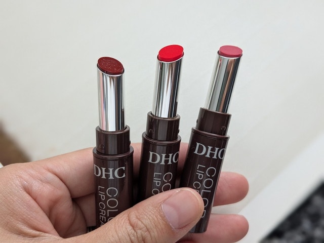 770円のDHC新リップクリームが神!“シアー×濃密保湿”でふっくら唇ゲット♡