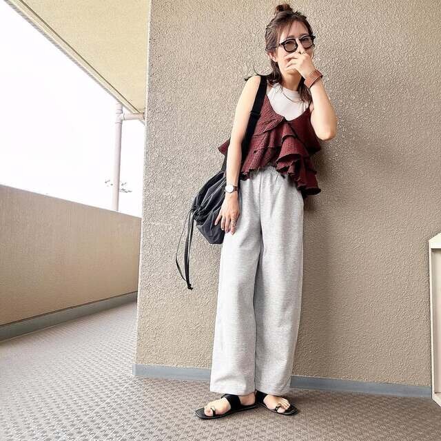 UNIQLOのイージーパンツ6