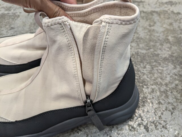 サイドファスナー防水ブーツのファスナー