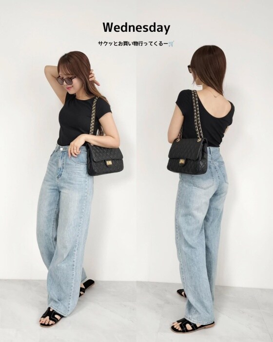 UNIQLOのブラックの「エアリズムコットンローバックブラTシャツ」