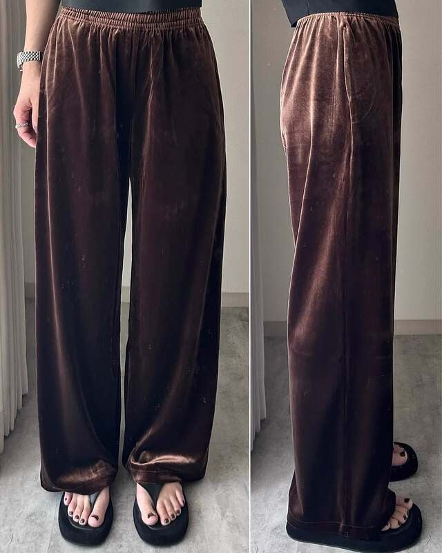 穿くだけ主役級!ユニクロの「ベロアパンツ」で秋の高見えコーデ完成♡