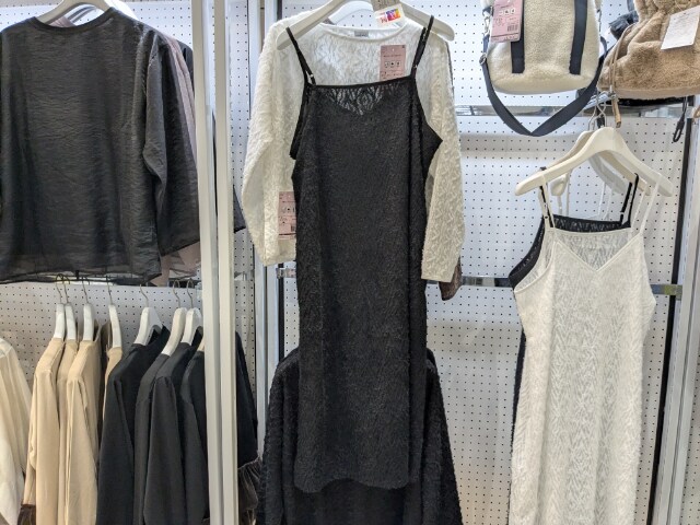 黒のキモウレースワンピース