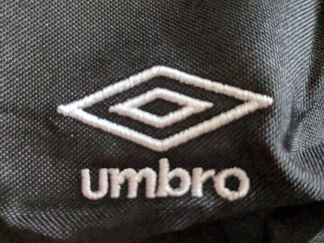 umbroロゴ
