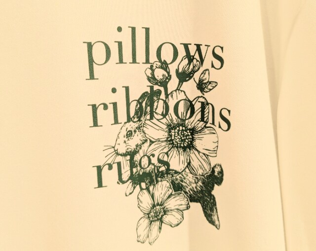 グラフィックTのロゴ