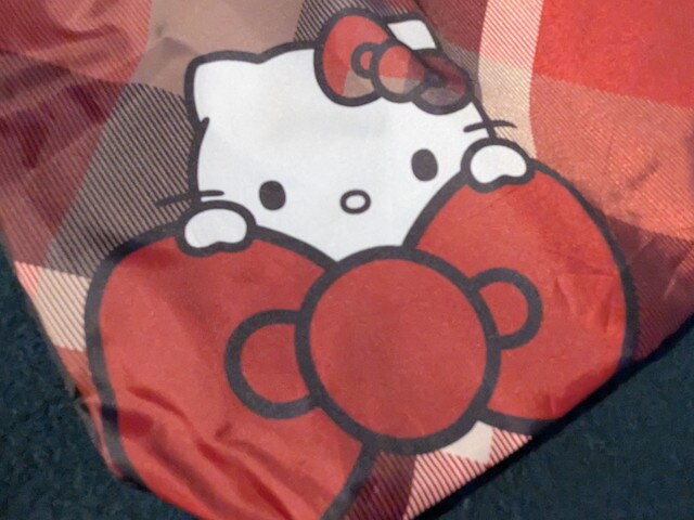 sweet 2025年10月号 表紙と付録のエコバッグ