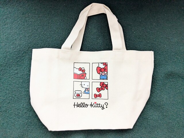 生成りキャンバストートの表面デザイン