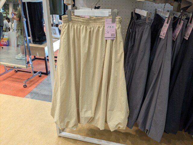 「えっ、ワークマンで買えるの？」思わず二度見の可愛いスカート3つ