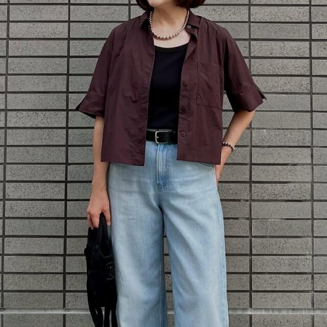 値下げで990円に!即買いしたい「UNIQLOの大人シャツ」