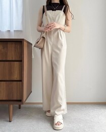 【GU】全部“790円”！ロングランで使える便利な値下げトップス3選