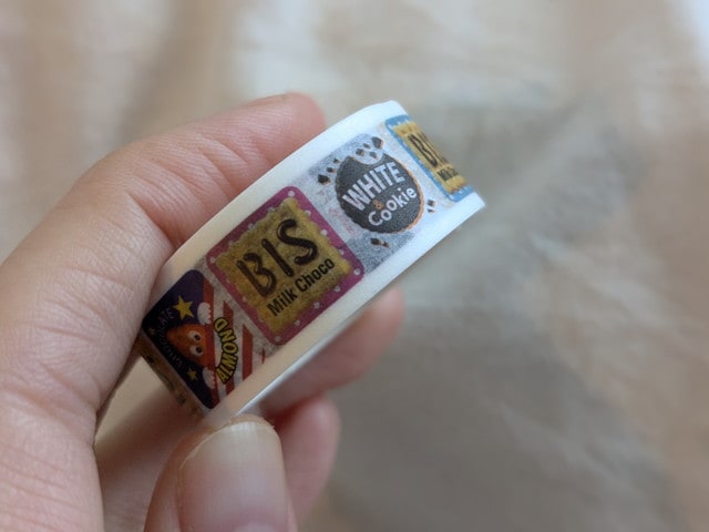 ハサミと牛柄デザインのクリップ