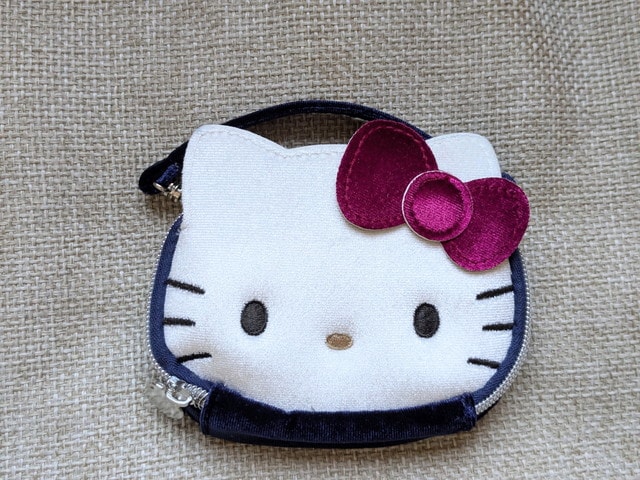 ハローキティズボラに優しいミニコスメポーチ