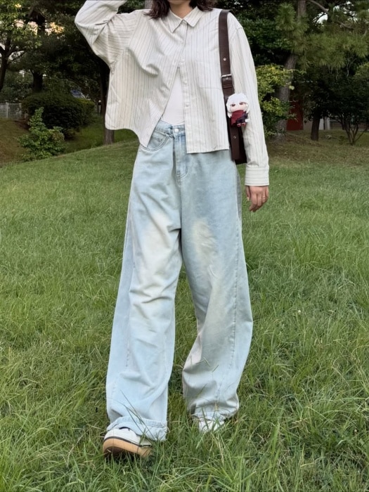 UNIQLO and JW ANDERSON「オックスフォードシャツ/ストライプ」